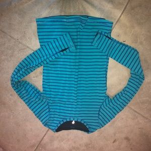 ivivva/lululemon girls long sleeve reversible top